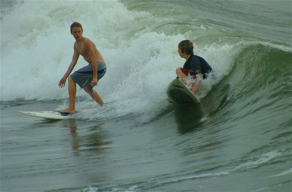 (06) Dscf3824 (bushfish - morning surf 1).jpg   (1000x659)   231 Kb                                    Click to display next picture